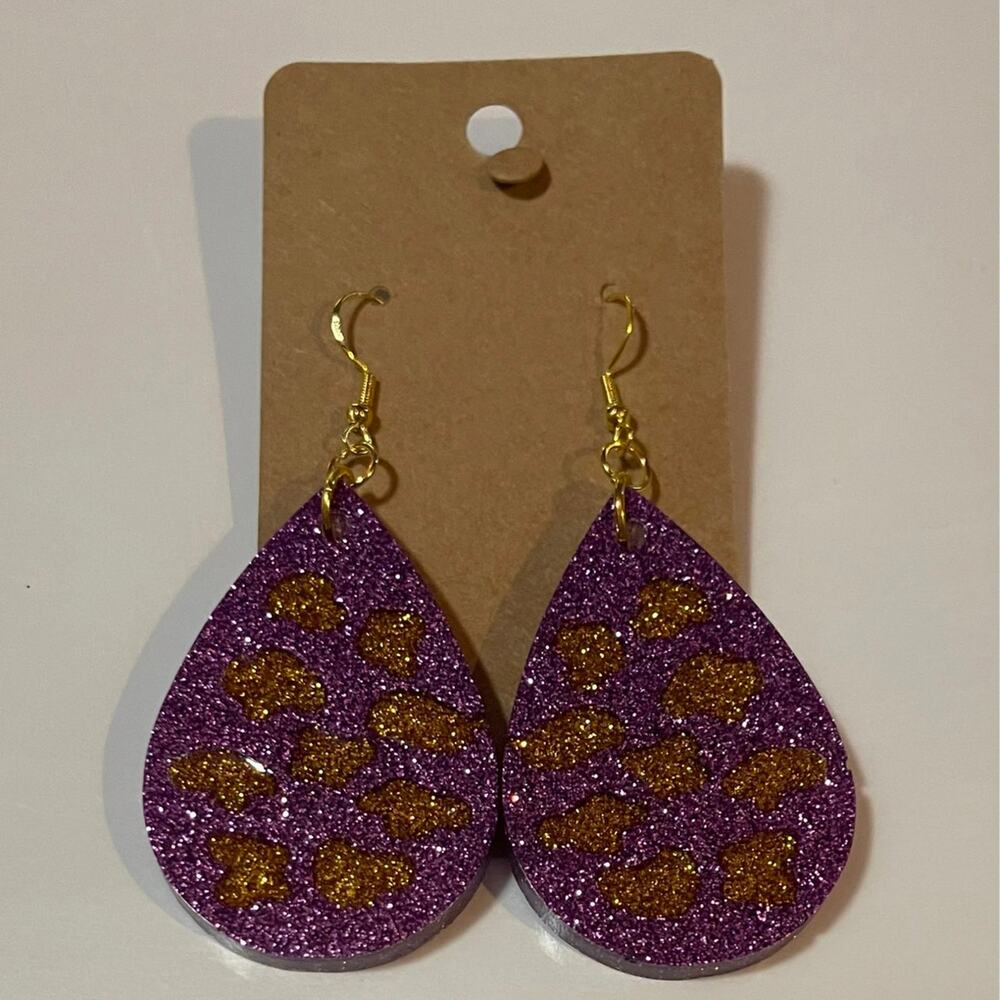 Handmade epoxy resin teardrop earrings - purple‎ lilac glitter w/ gold cowprint